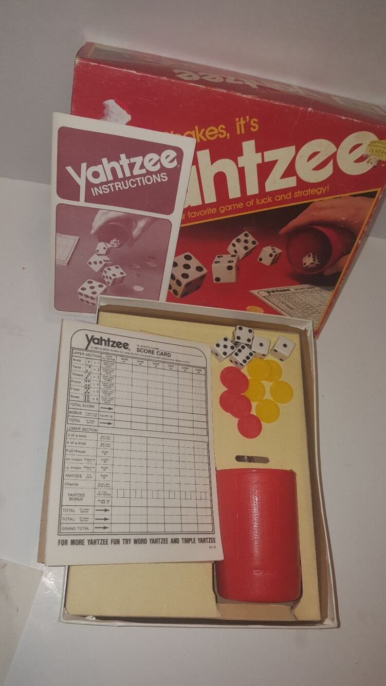 Vintage Yahtzee Board Game Complete Retro Family Classic